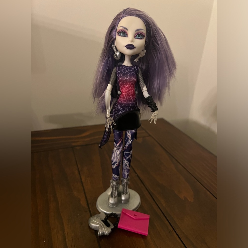 Picture day  Spectra Vondergeist